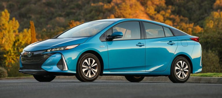 Toyota стверджує про «прорив» в технології батарей