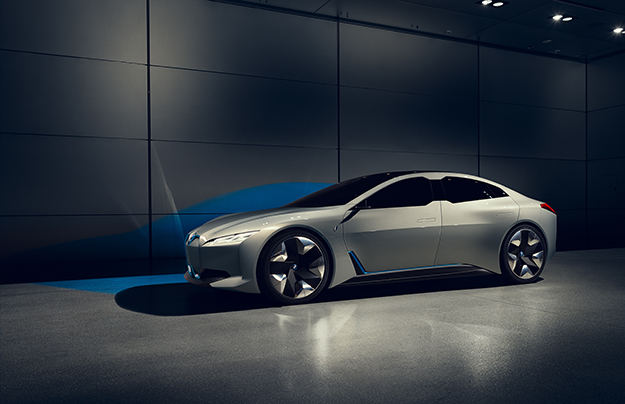 BMW підтвердила випуск електромобіля i4