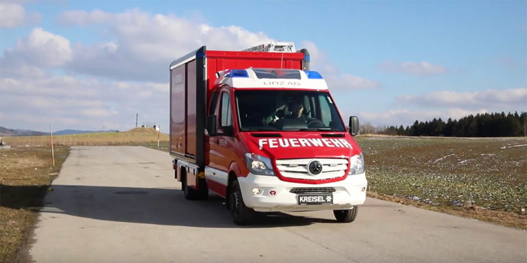 Австрійці випустили електричний пожежний автомобіль