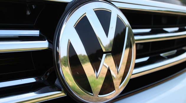 Volkswagen побудує 2 800 нових зарядних станцій в США