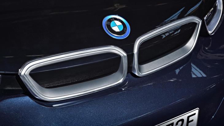 Електричний кросовер BMW iX3 дебютує в Пекіні