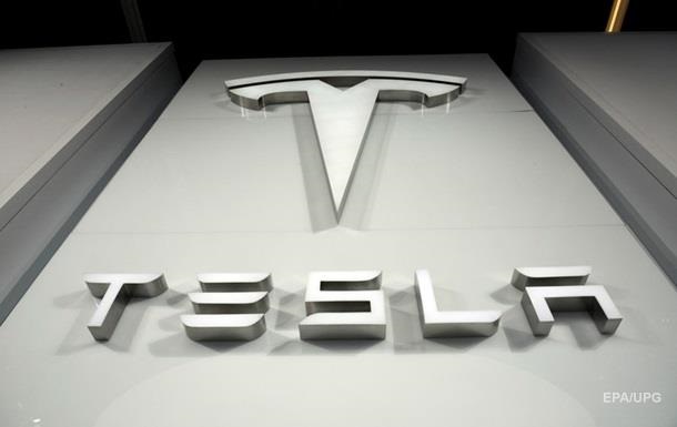 Tesla Motors представила нові панелі сонячних батарей