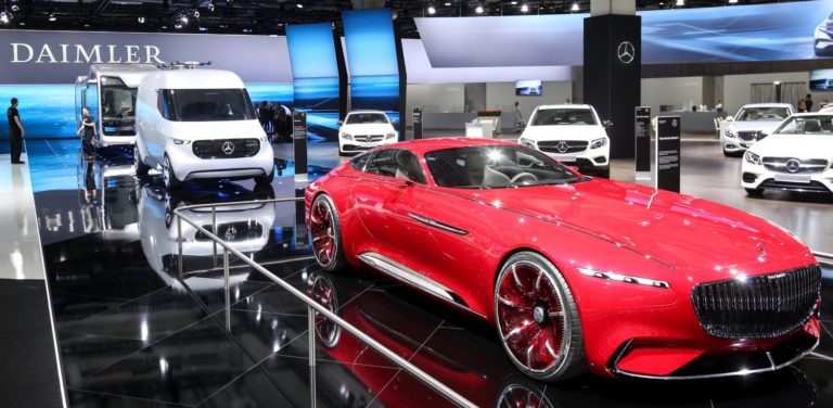 Mercedes-Benz пропонує електричні версії всіх своїх автомобілів до 2022 року