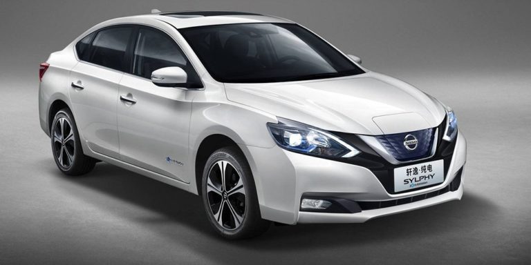 На Пекінському автосалоні представили електричний седан Nissan Sentra