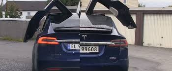 Відтепер двері-крила Tesla Model X Falcon відкриваються значно швидше