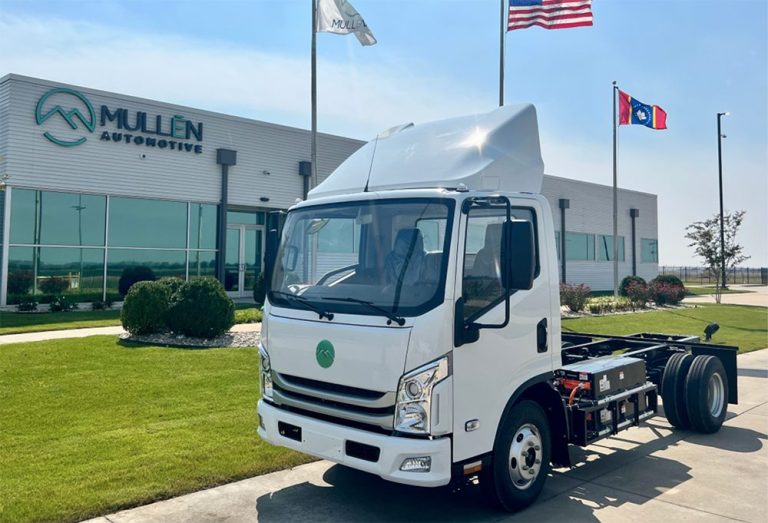 Мультиштатний консолідатор FedEx та Amazon купує 20 електричних вантажівок Mullen Class 3