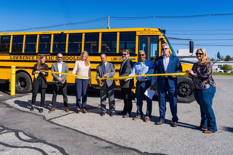NRT Bus та Zenobē впроваджують 35 електричних шкільних автобусів у Массачусетсі