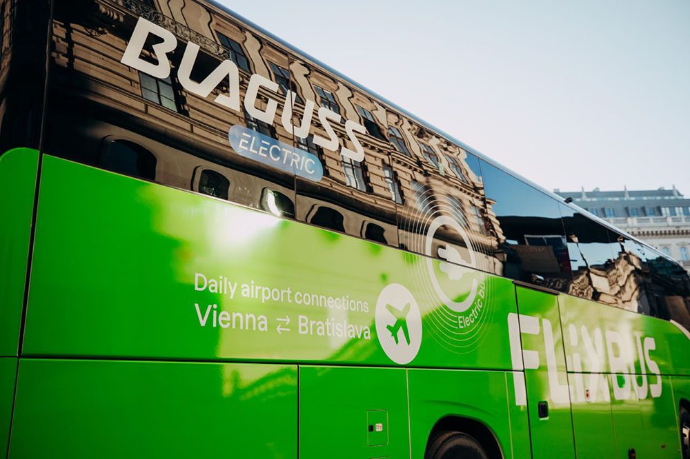 Blaguss та FlixBus запустили 8 електричних автобусів Yutong на маршруті Відень-Братислава