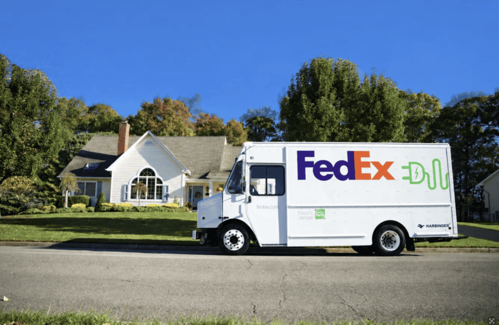 FedEx замовила 2000 електричних вантажівок як сигнал про кінець ери пілотів